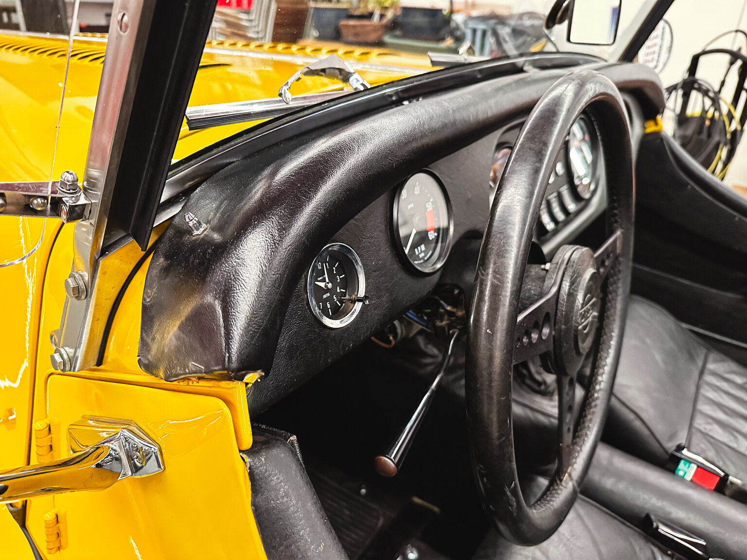 Innenraumfoto von 1974 Morgan +8