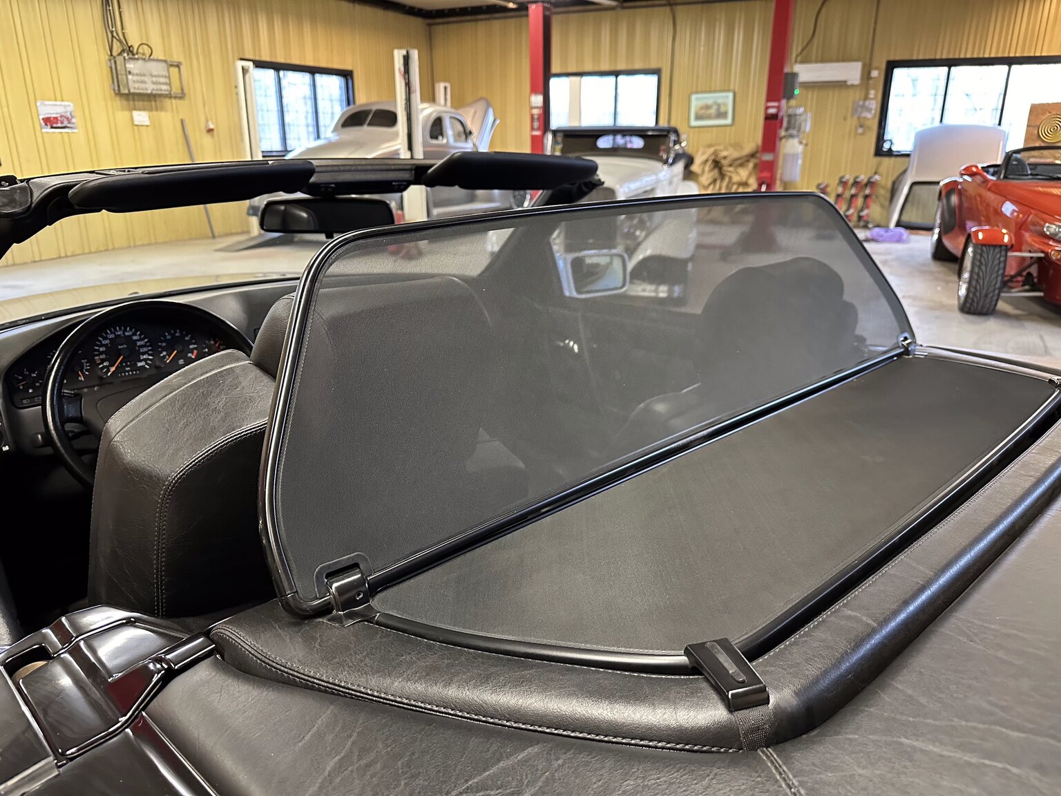 Aussenfoto 1993 Mercedes-Benz SL 320 (61)