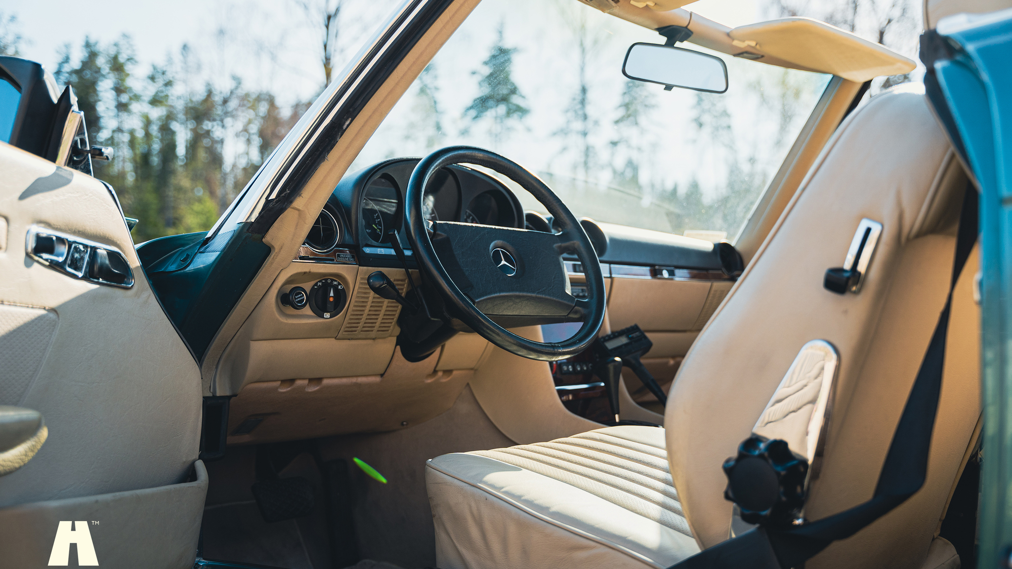 Interiörbild 1985 Mercedes-Benz 380 SL