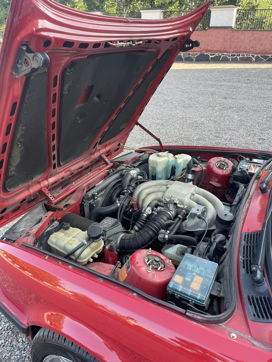 1987 BMW 320i, Mekanik