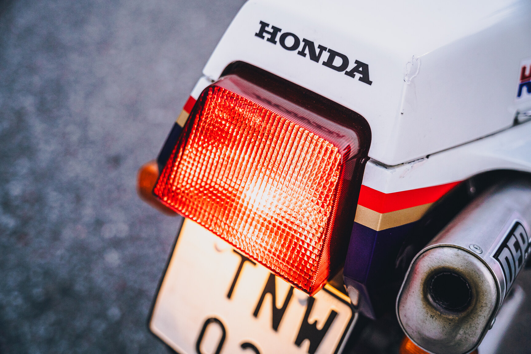 Exteriörbild på 1986 Honda NS400R Rothmans Replica