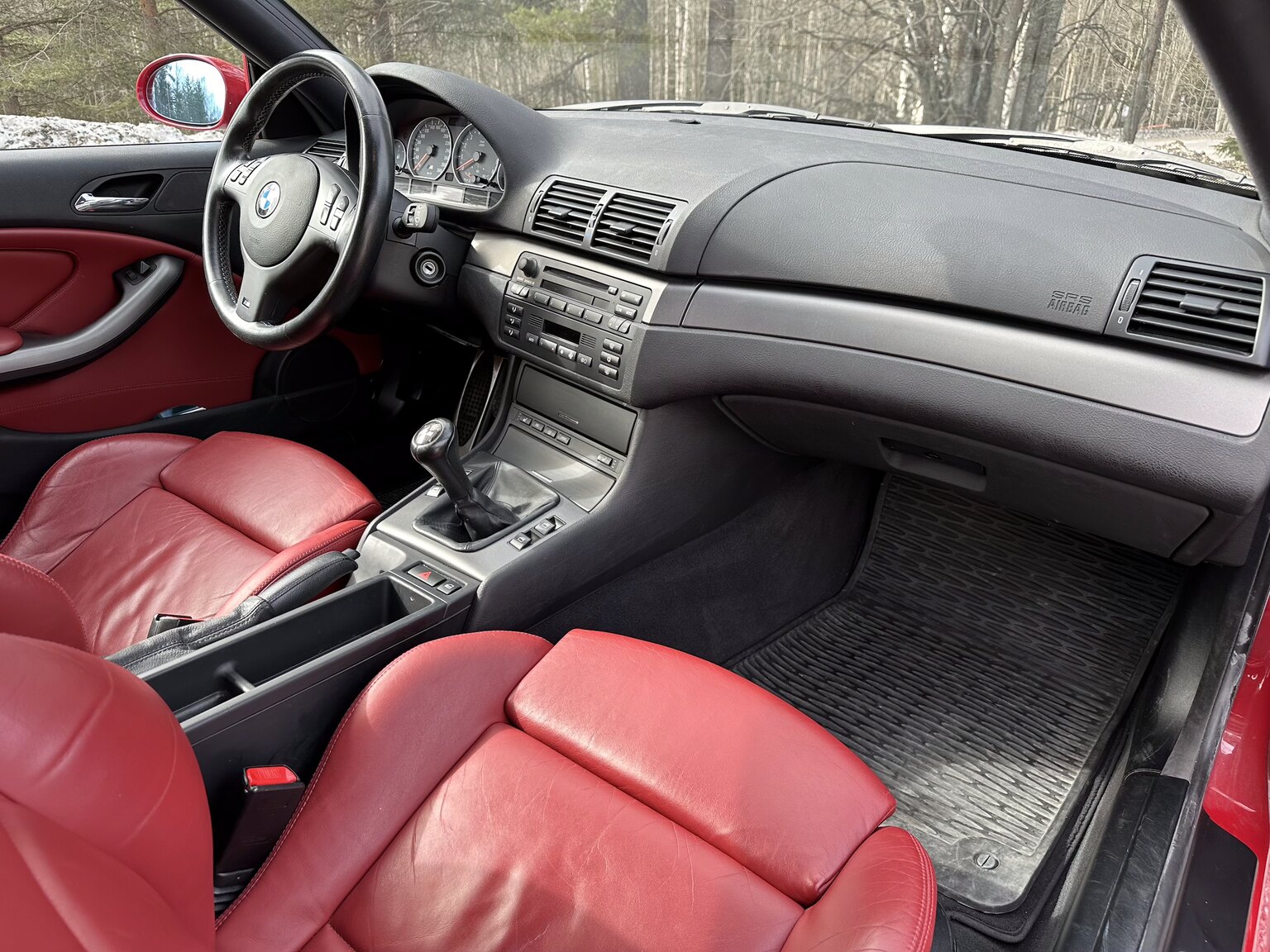 Interior image of 2002 BMW M3 Coupé (21)