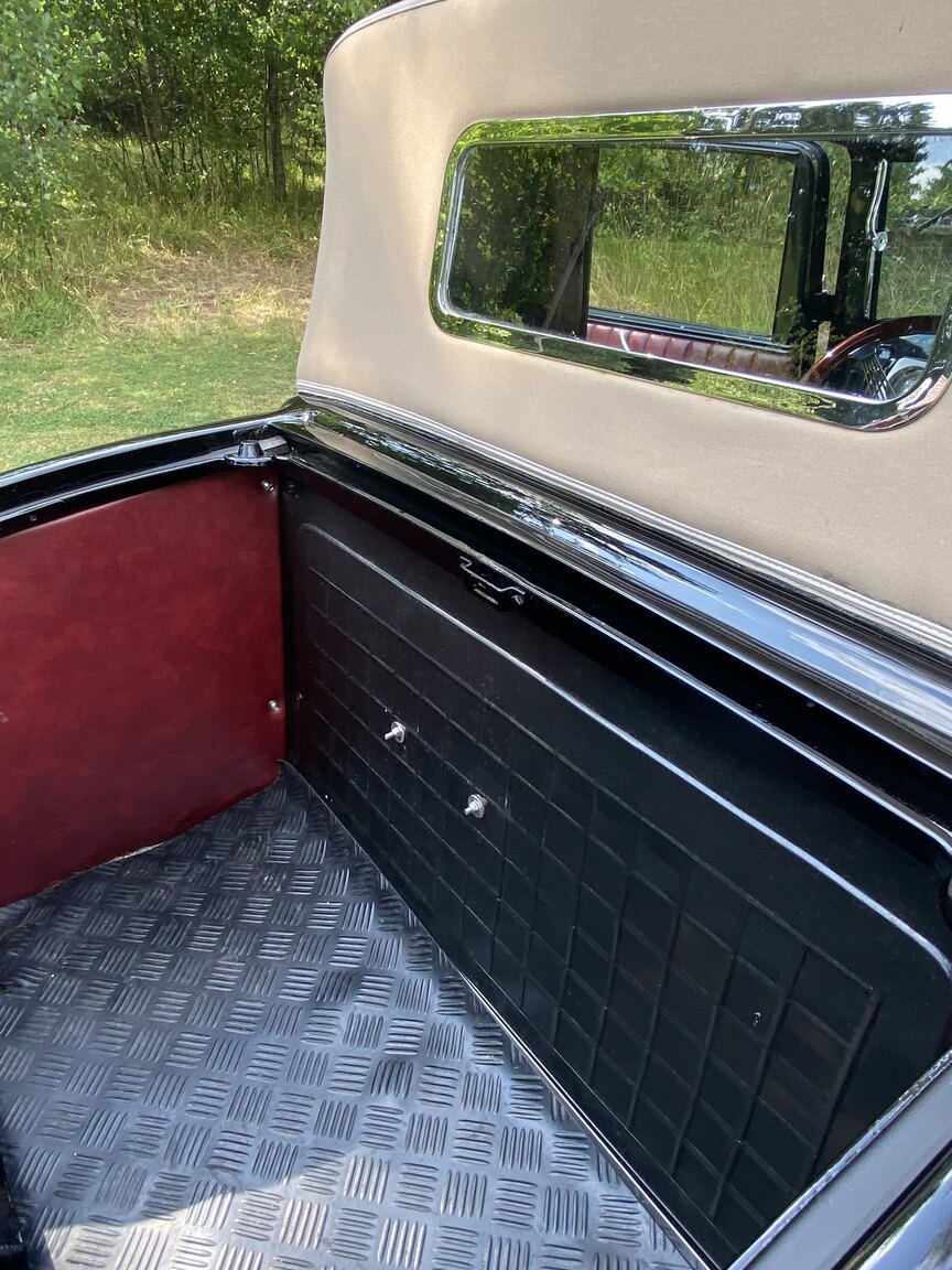 Aussenfoto 1932 Ford 32 deuce sport coupé (Hot Rod)