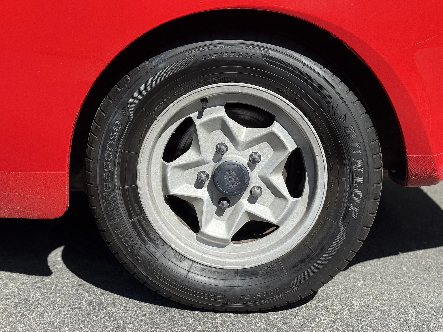 Aussenfoto 1984 Porsche 944 Targa (24)