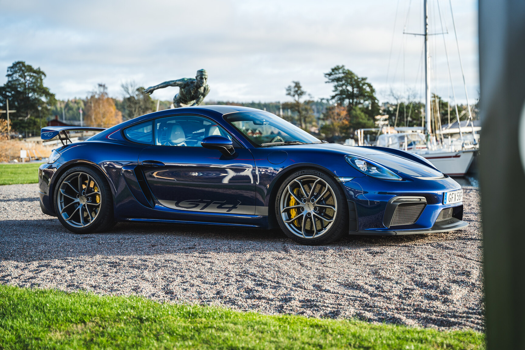 Exteriörbild på 2020 Porsche 718 Cayman GT4