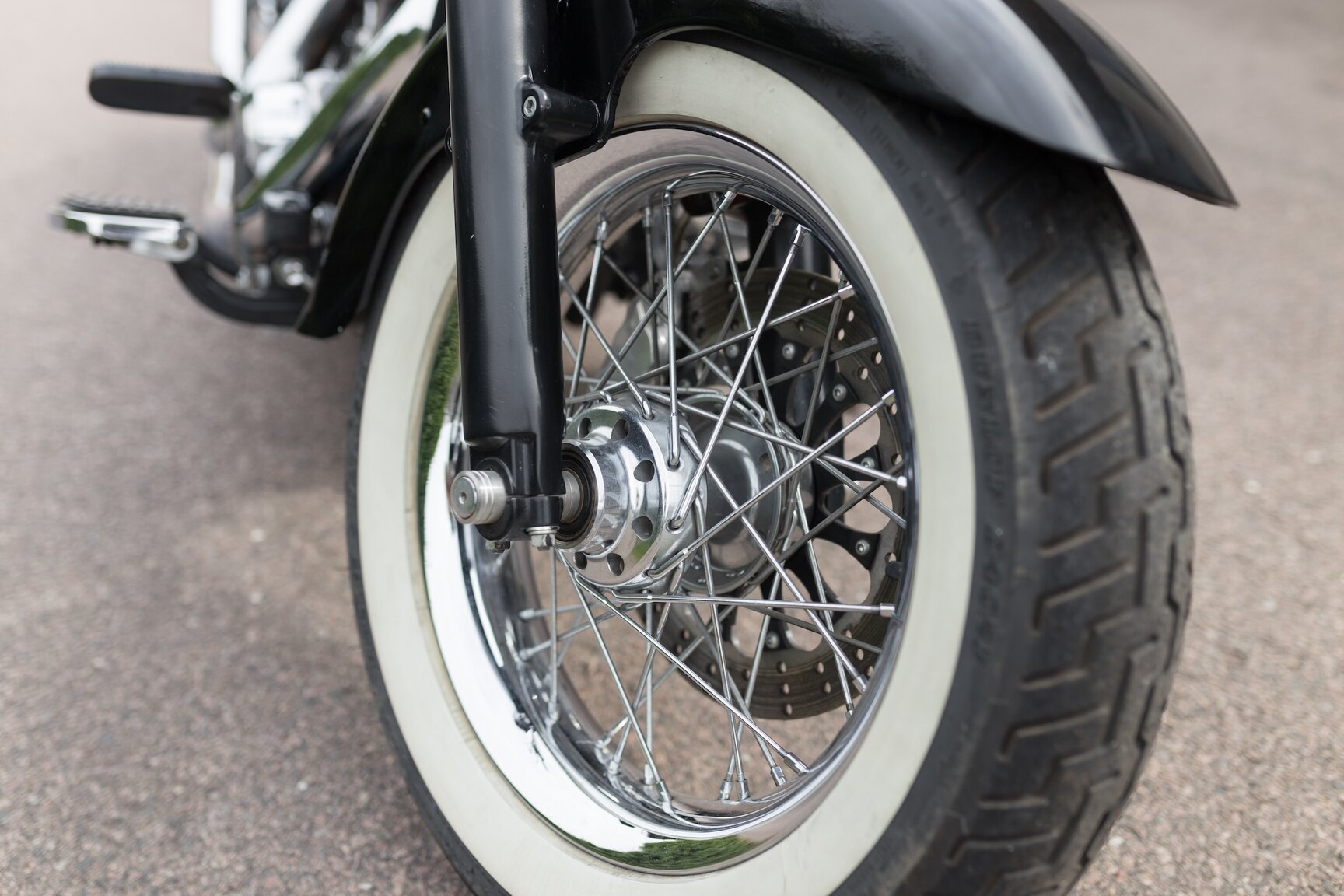 Exterior image of 2014 Harley Davidson Custom