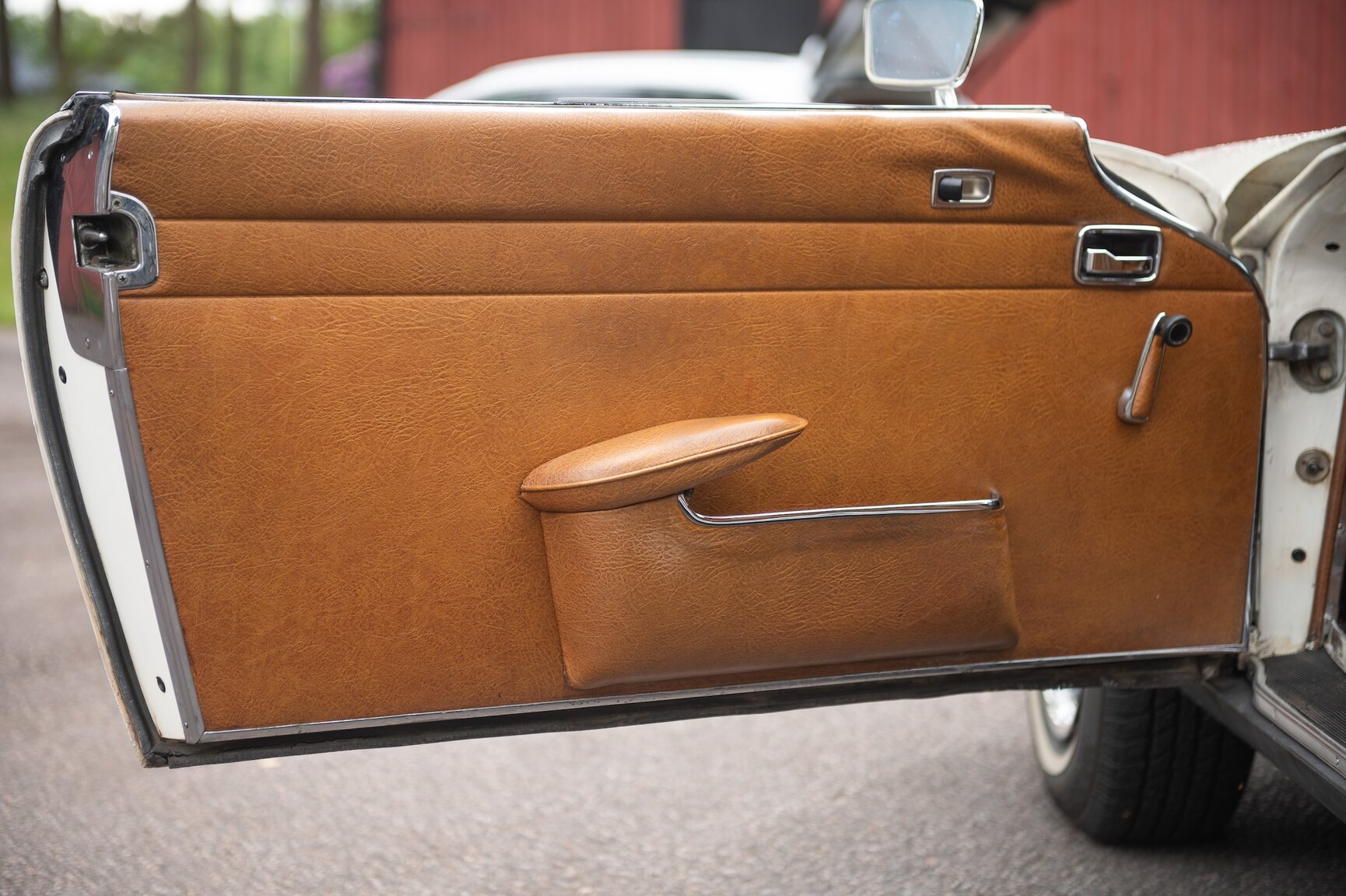 Innenraumfoto von 1968 Mercedes-Benz 280 SL Pagoda (86)