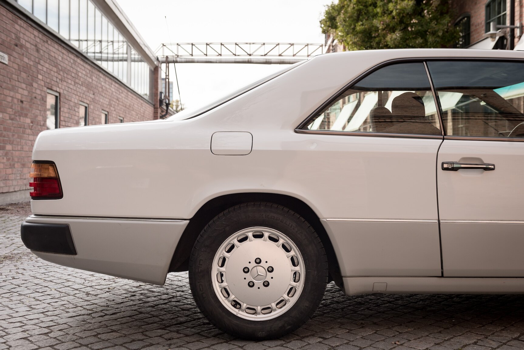 Exteriörbild på 1992 Mercedes-Benz 300CE-24V 