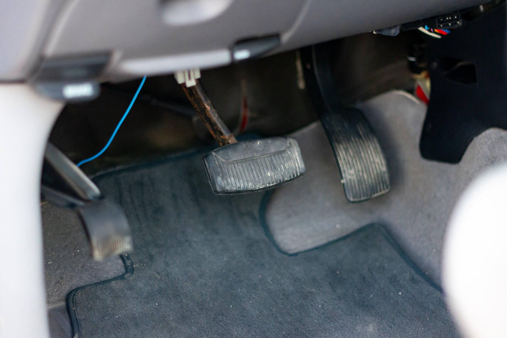 Interior image of 2000 FORD F-150 SVT Lightning