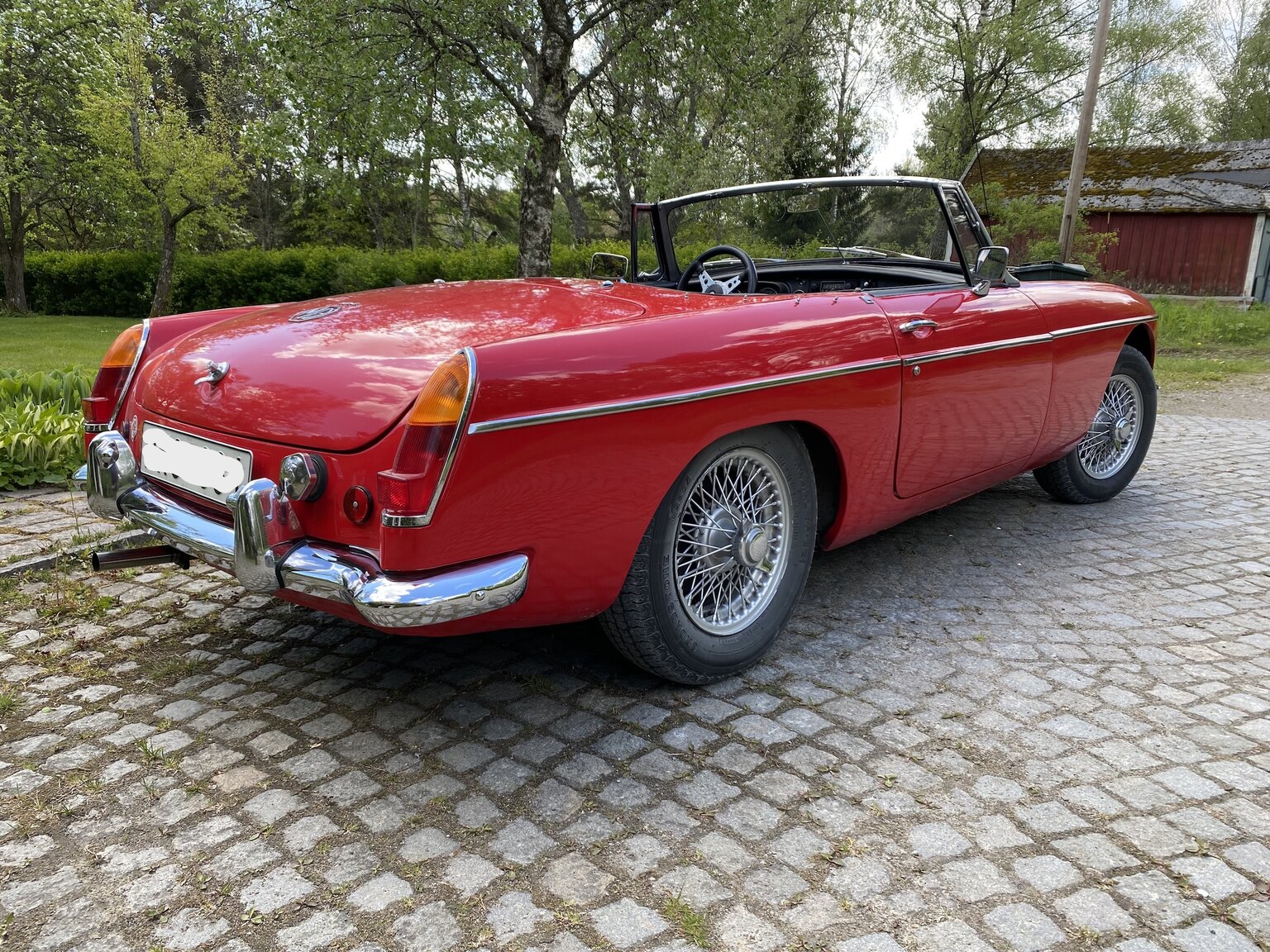 Exterior image of 1967 MG MGB 1800