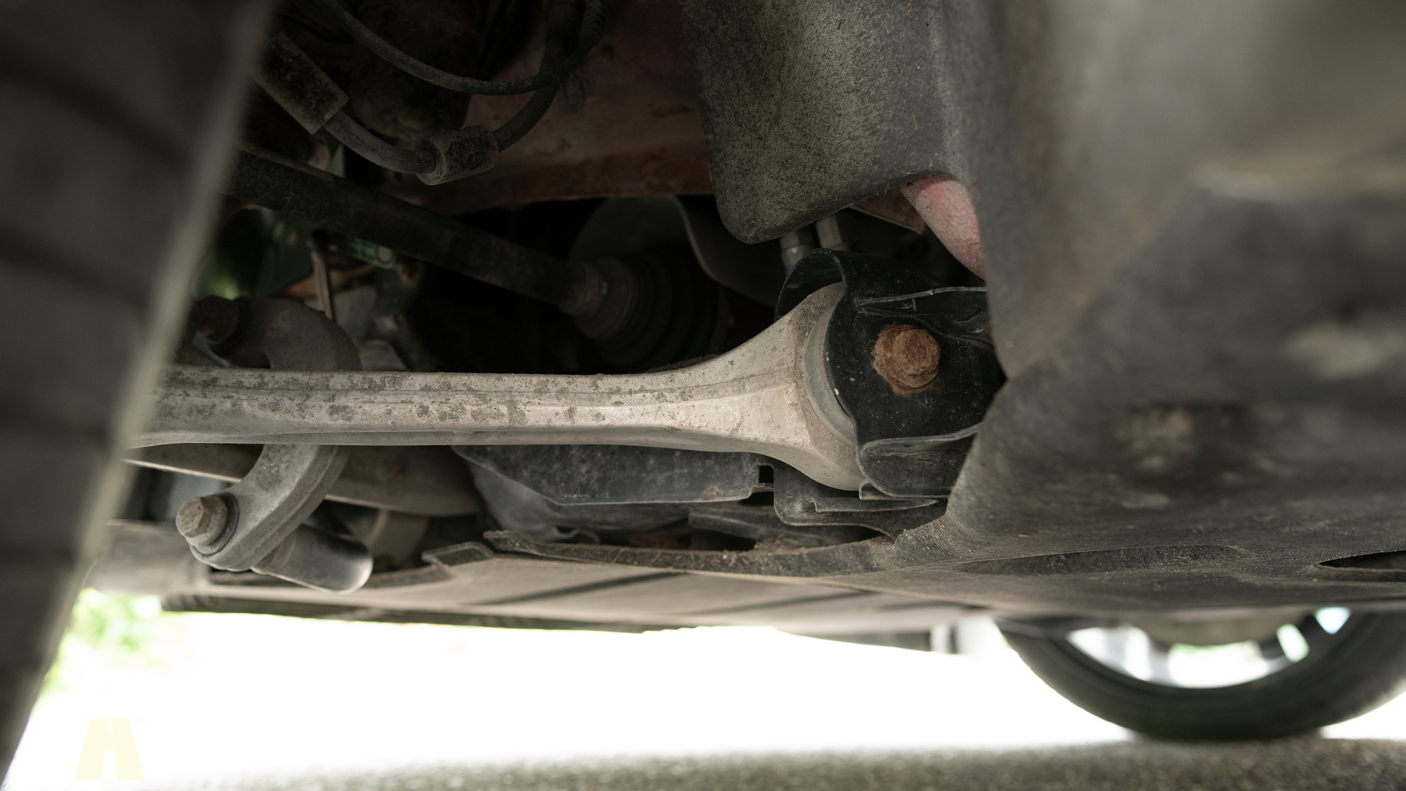 Image of 2013 Bentley Continental GT V8 mechanics (36)