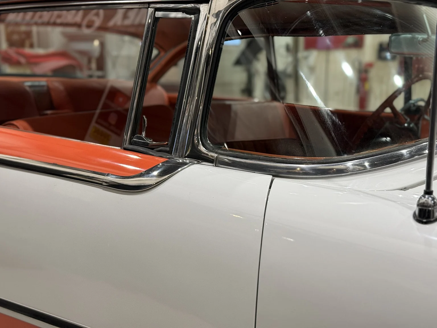 Aussenfoto 1956 Mercury Montclair Sport Sedan (79)