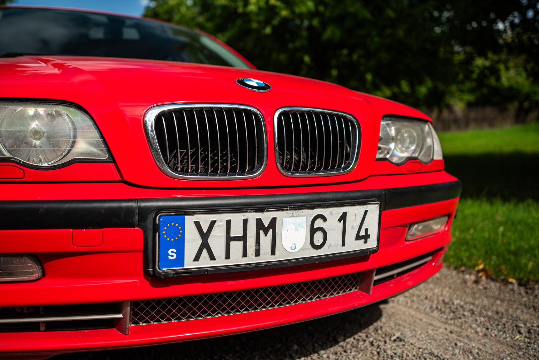 Exterior image of 2001 BMW 330Xi