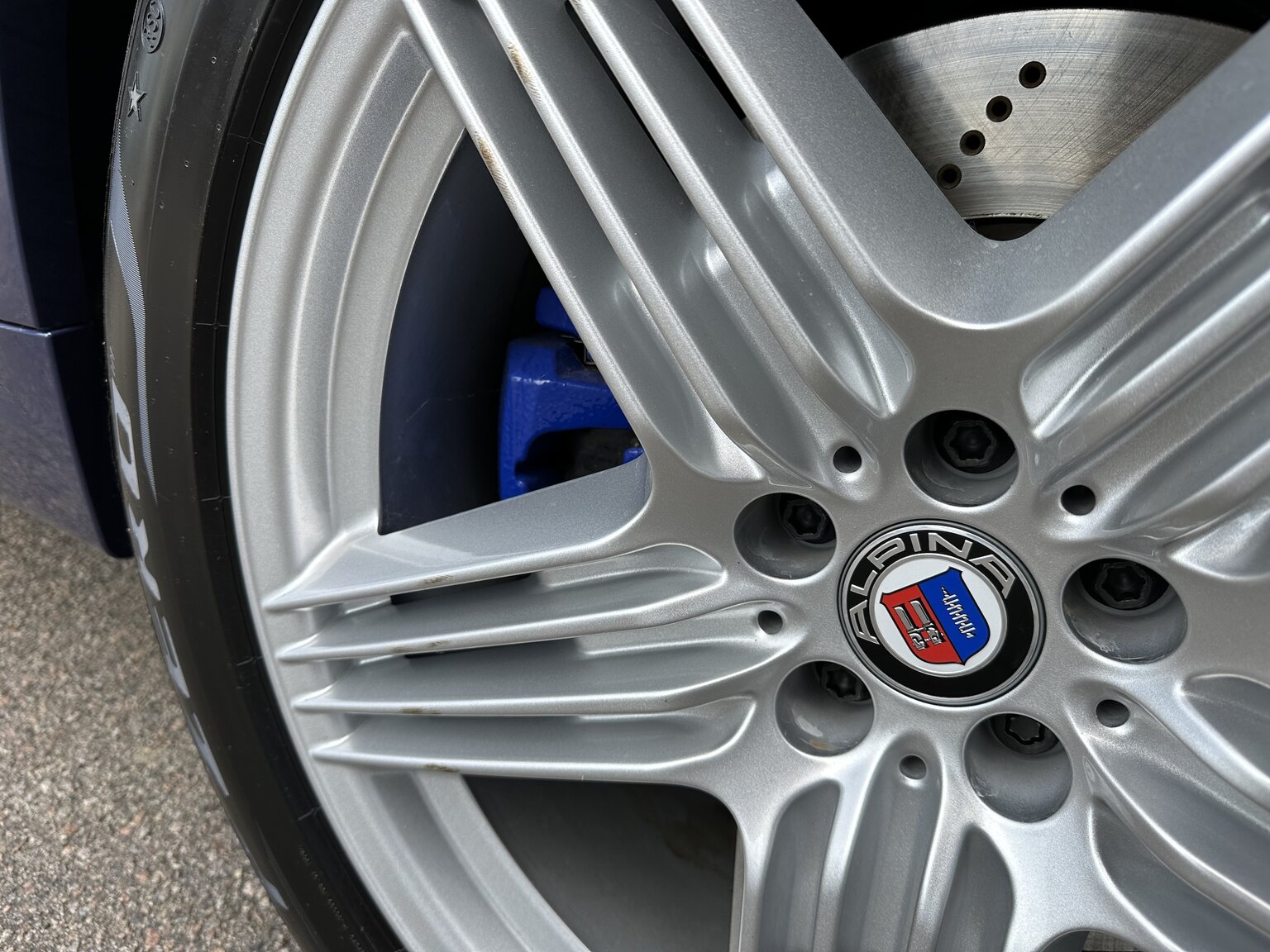 Exterior image of 2022 ALPINA XB7