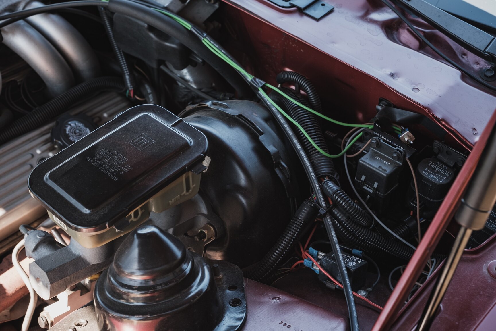 Image of 1988 Chevrolet Camaro Z28 Iroc-Z Convertible mechanics