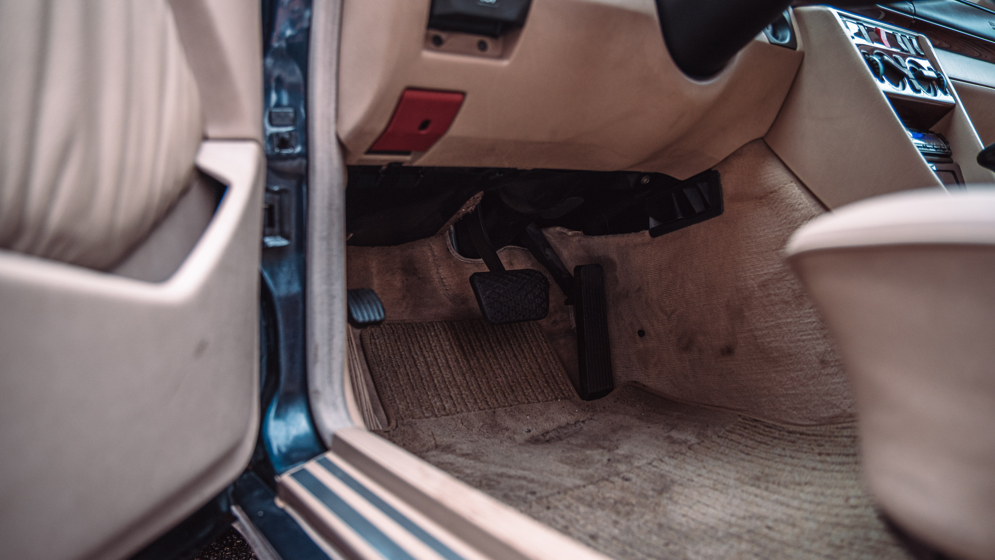 Interiörbild 1995 Mercedes Benz E320 Cabriolet (29)