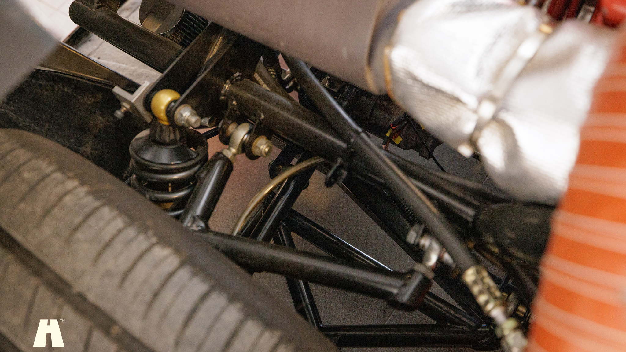 Image of 2006 Ultima GTR (33) mechanics