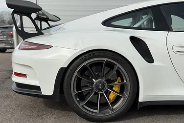 #<Image:0x00007f5ef4240f18>