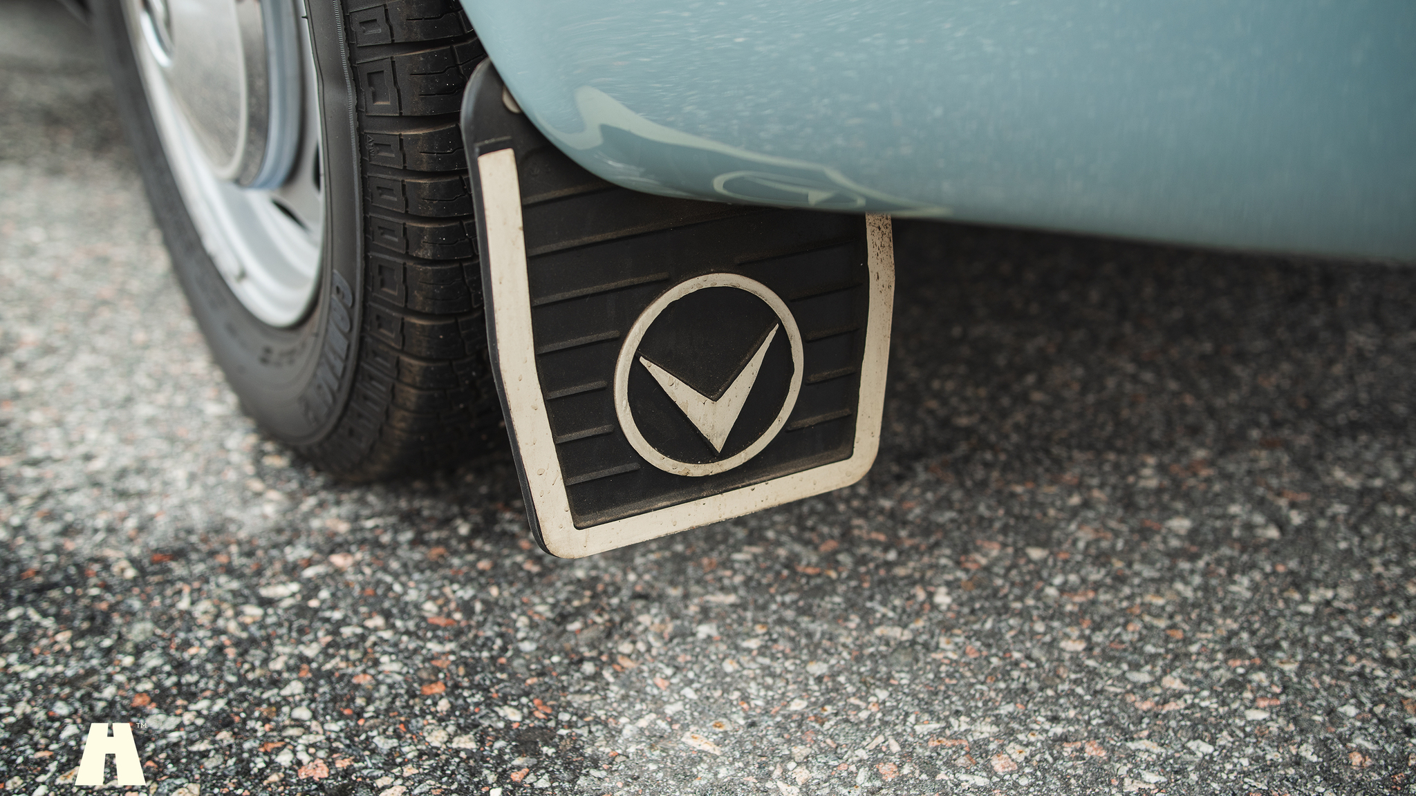 Exterior image of 1966 Volvo P1800 S (45)