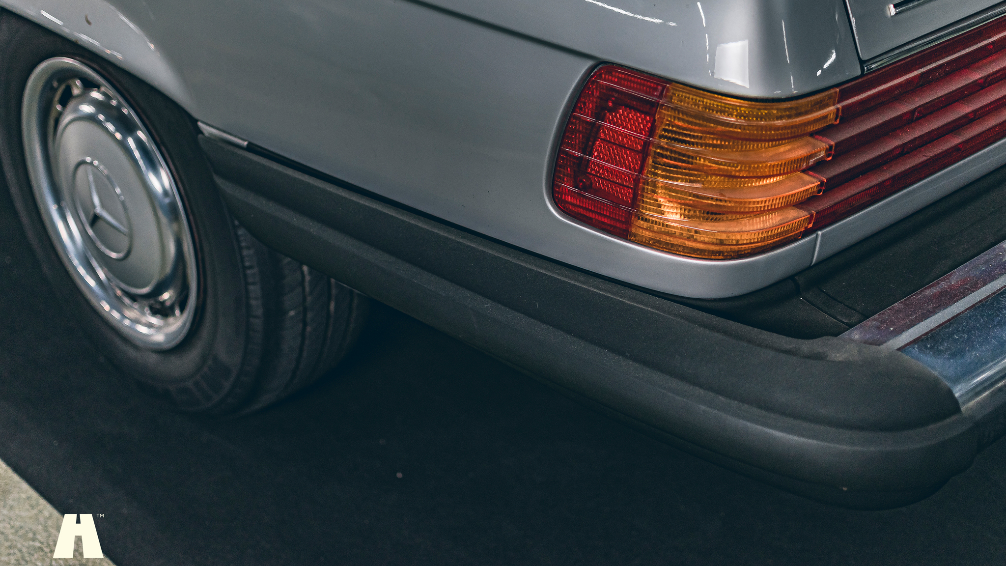 Aussenfoto 1974 Mercedes SLC450 Project