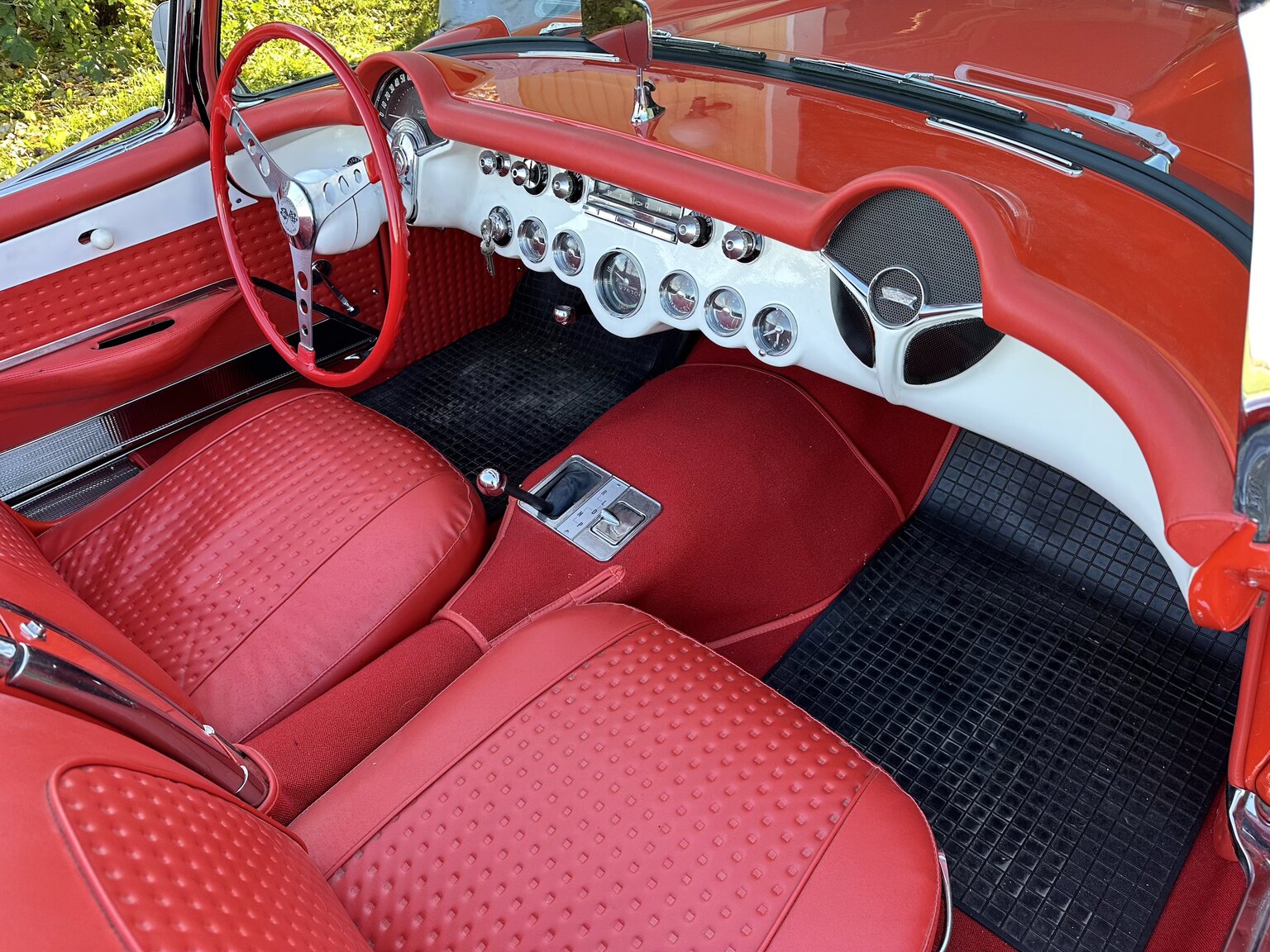 Interiörbild 1956 Chevrolet Corvette 