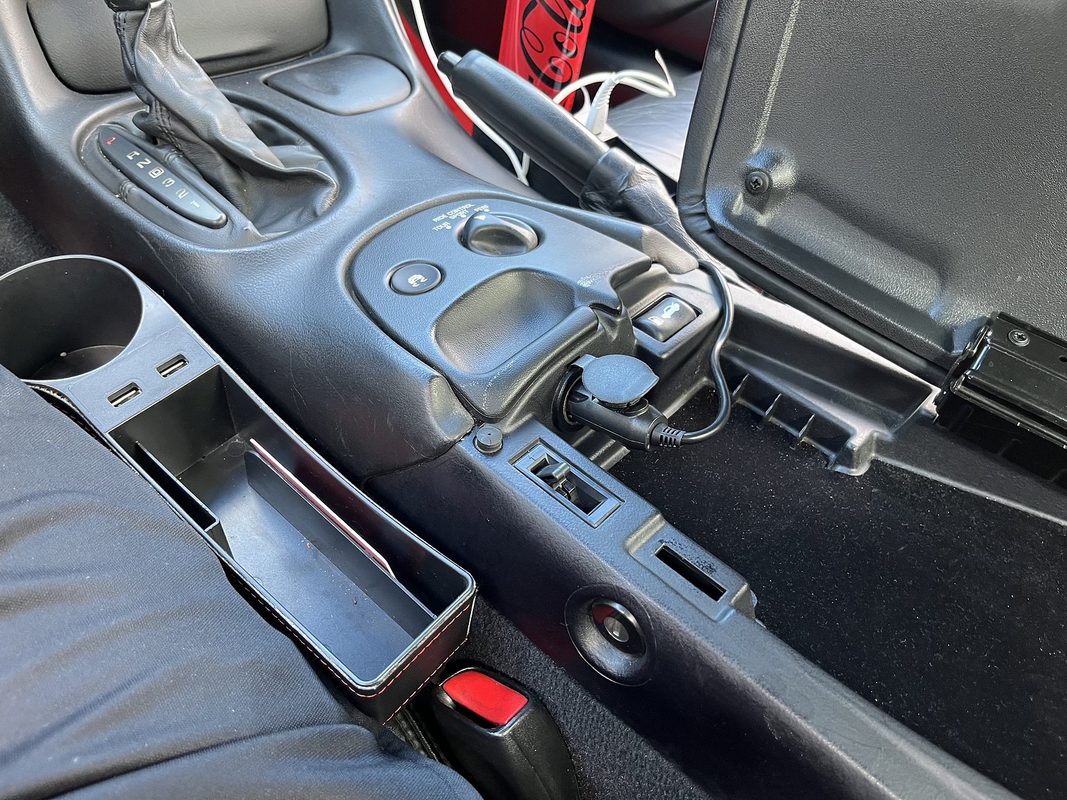 Interior image of 2000 Chevrolet Corvette Cabriolet