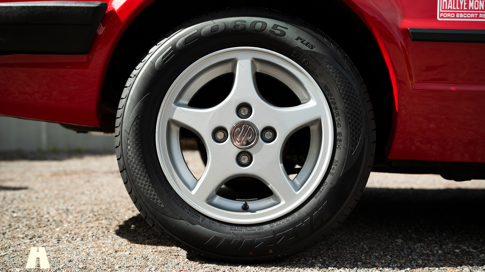 Aussenfoto 1986 Ford Escort 1.6 Hatchback 3-door  (28)