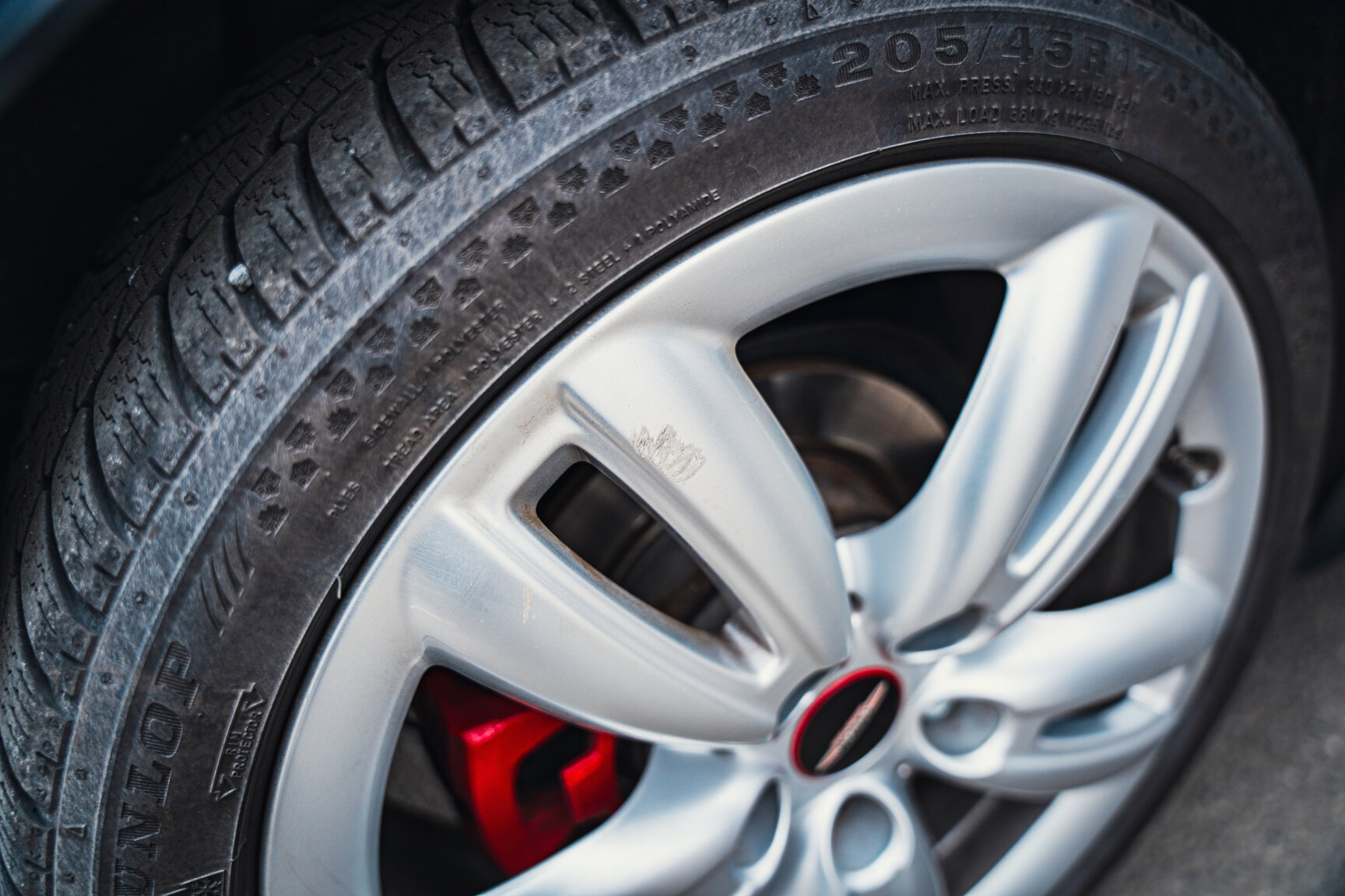 Exteriörbild på 2017 Mini Cooper JCW