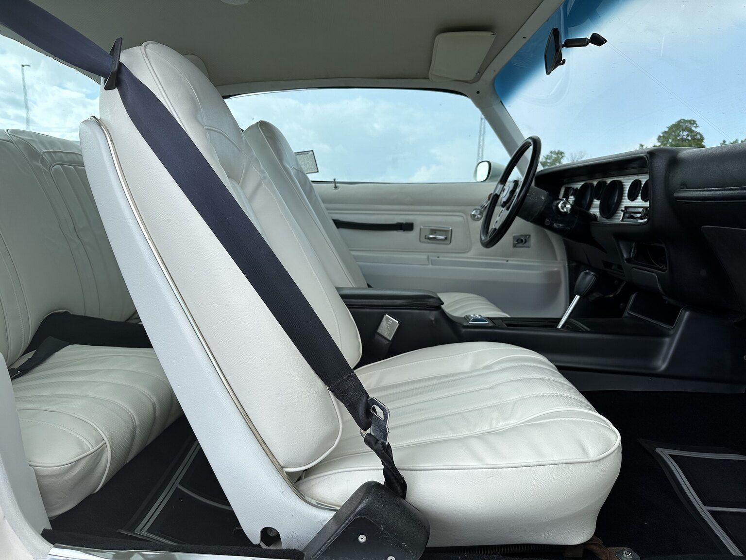 Interior image of 1976 Pontiac Firebird Trans Am