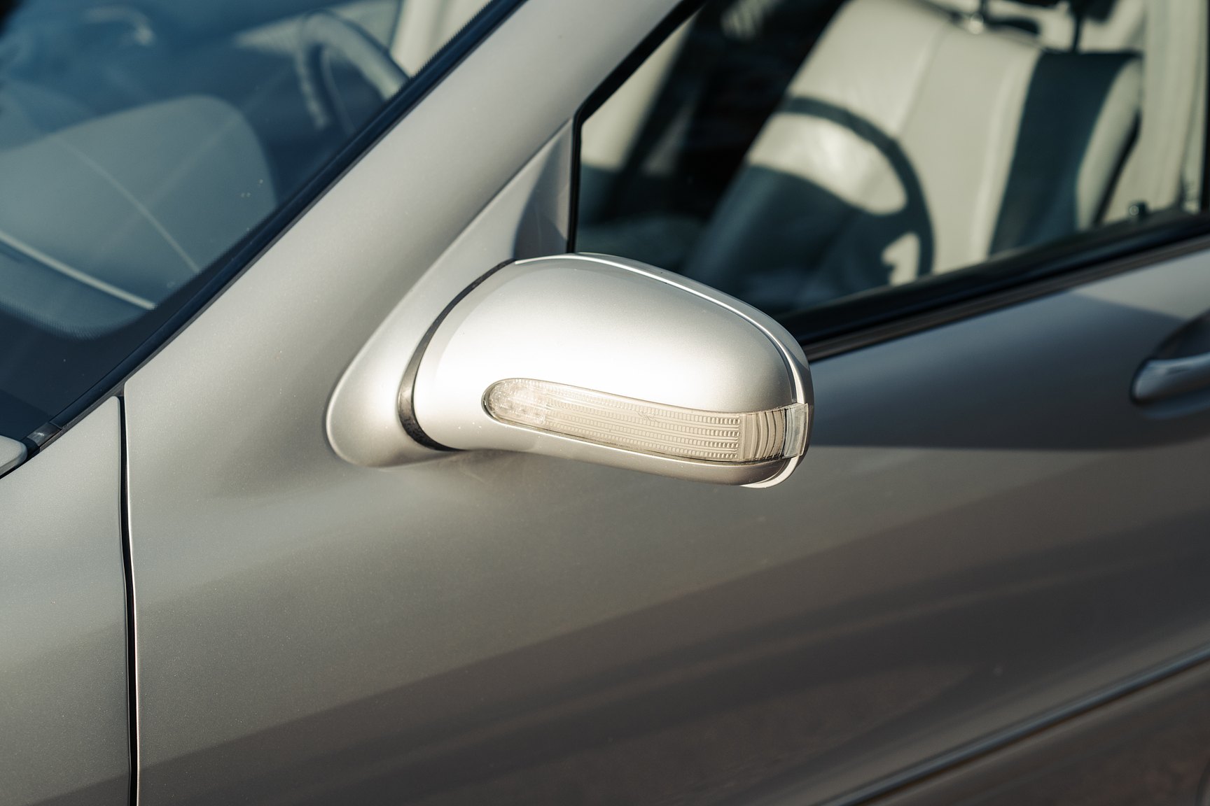 Exteriörbild på 1999 Mercedes-Benz S 320