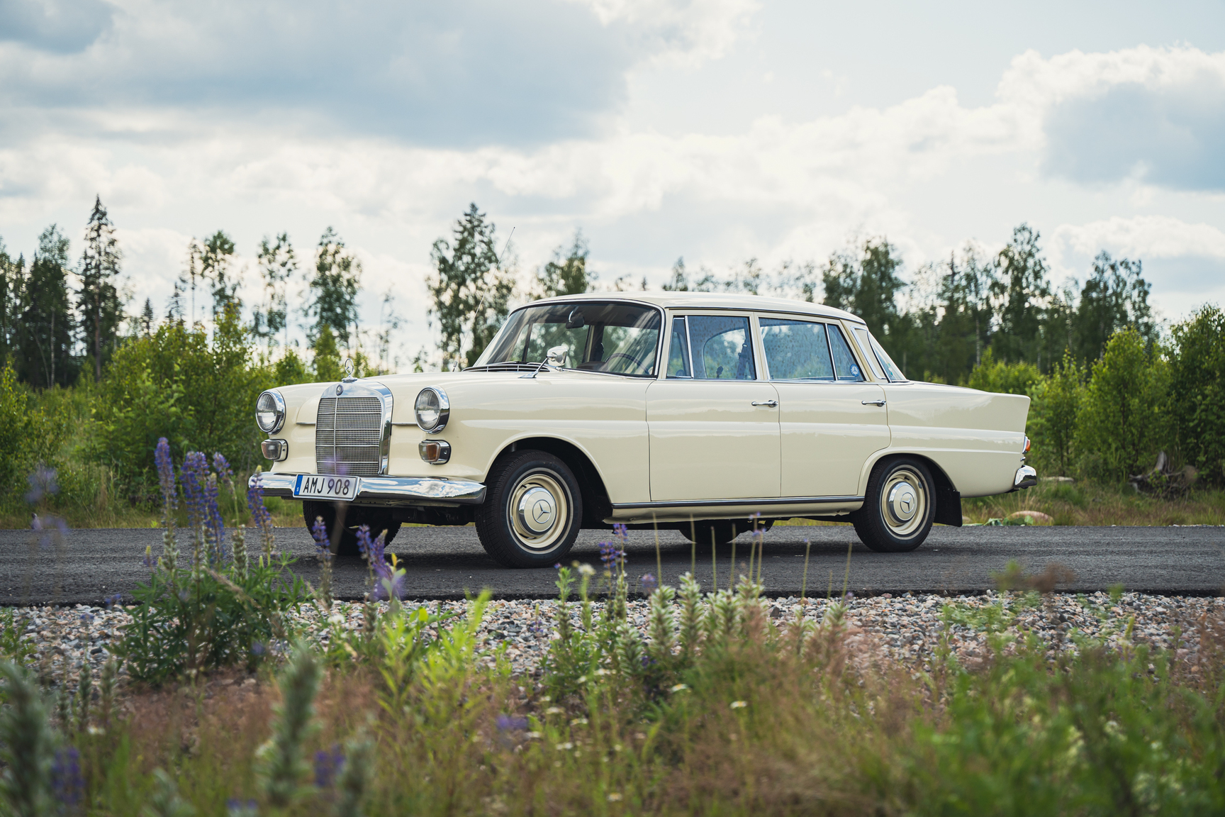 Exterior image of 1966 Mercedes-Benz 200 D "Heckflosse"