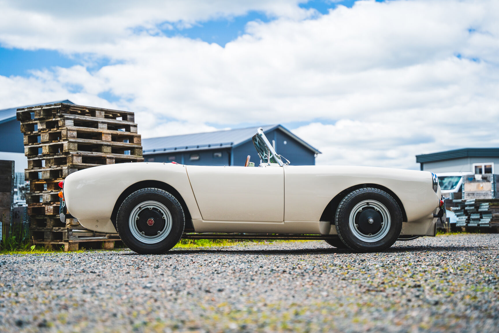 Exteriörbild på 1960 Berkeley B95 (7)