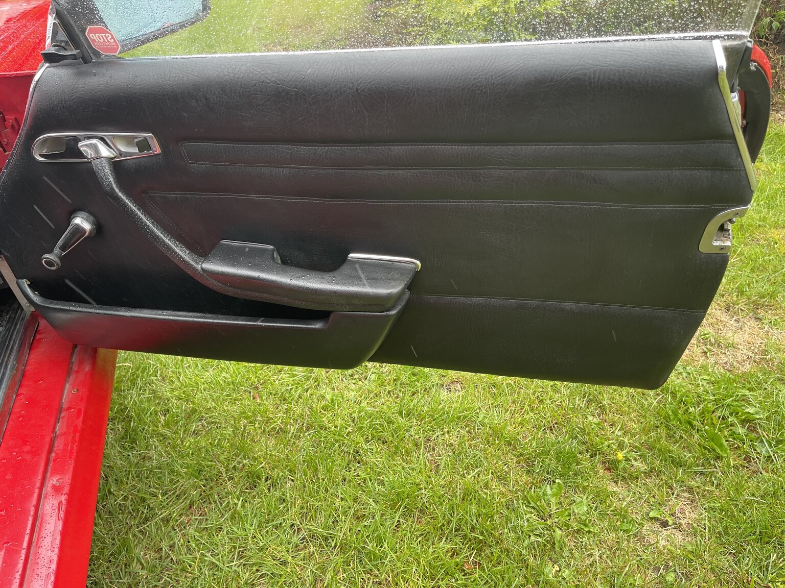 Interiörbild 1973 Mercedes 350 SLC