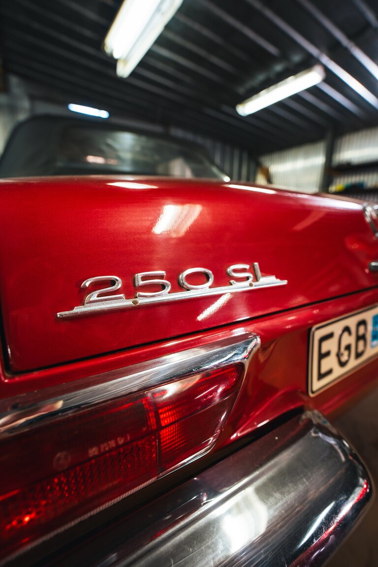 Aussenfoto 1966 Mercedes-Benz 230 SL 