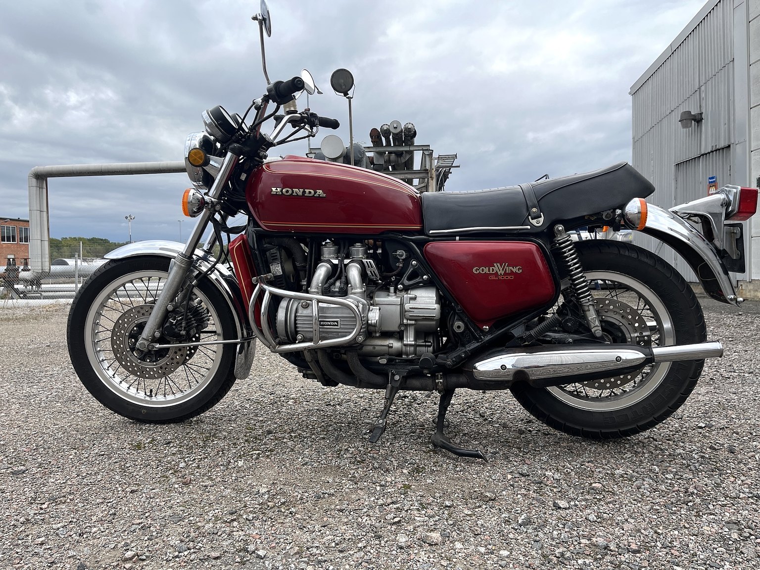 Exteriörbild på 1976 Honda Gold Wing GL 1000 - NO RESERVE