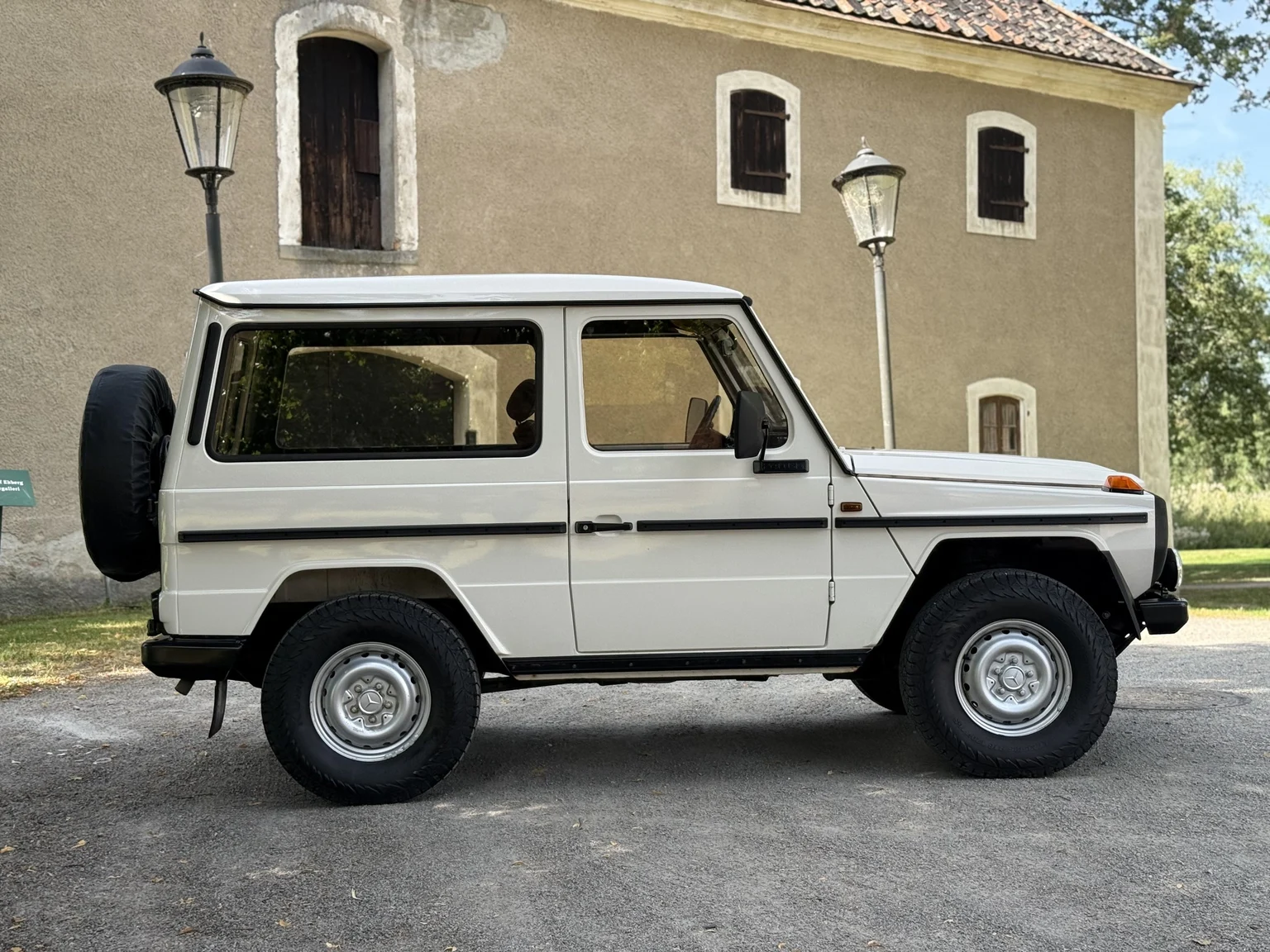 Aussenfoto 1981 Mercedes-Benz 240 GD (10)