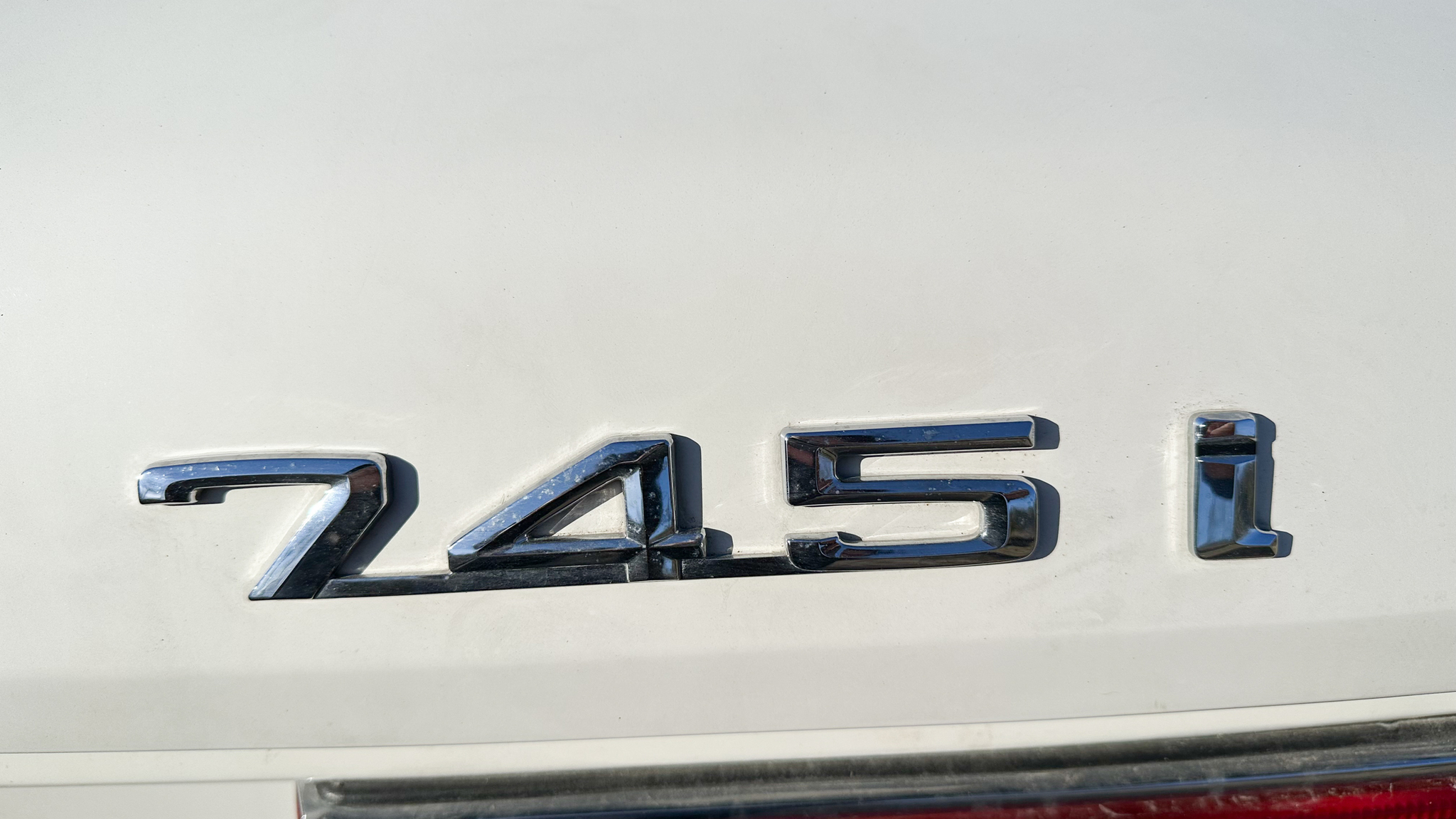 Exteriörbild på 1984 BMW 745i Executive Automat