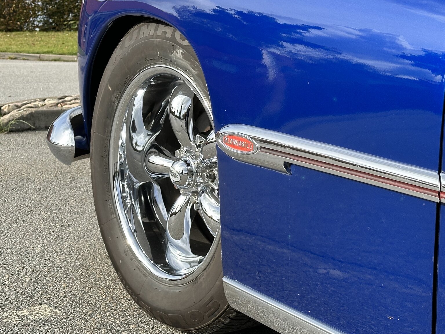 Aussenfoto 1948 Oldsmobile Dynamic 78 Club Sedan (34)