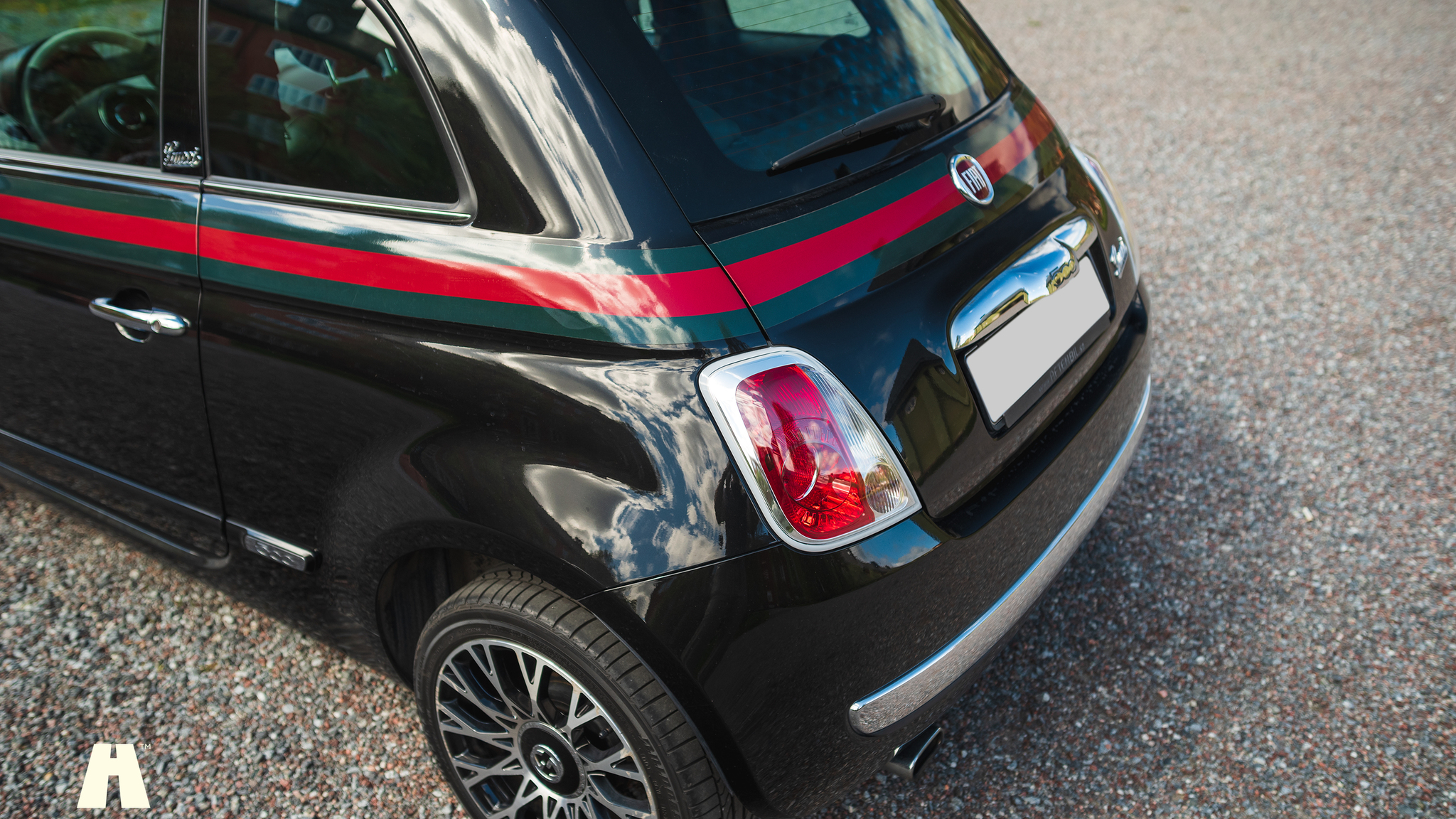 Exterior image of 2012 FIAT 500 GUCCI