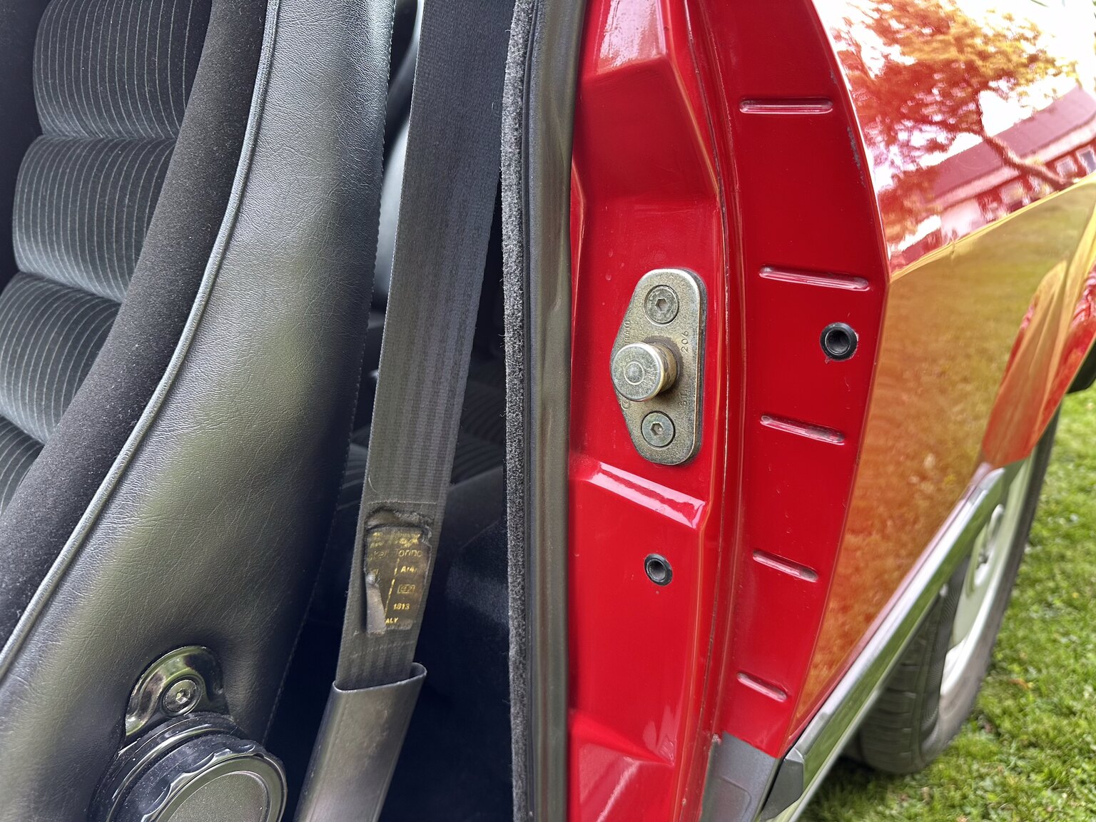 Interior image of 1984 Alfa Romeo GTV 6 2.5