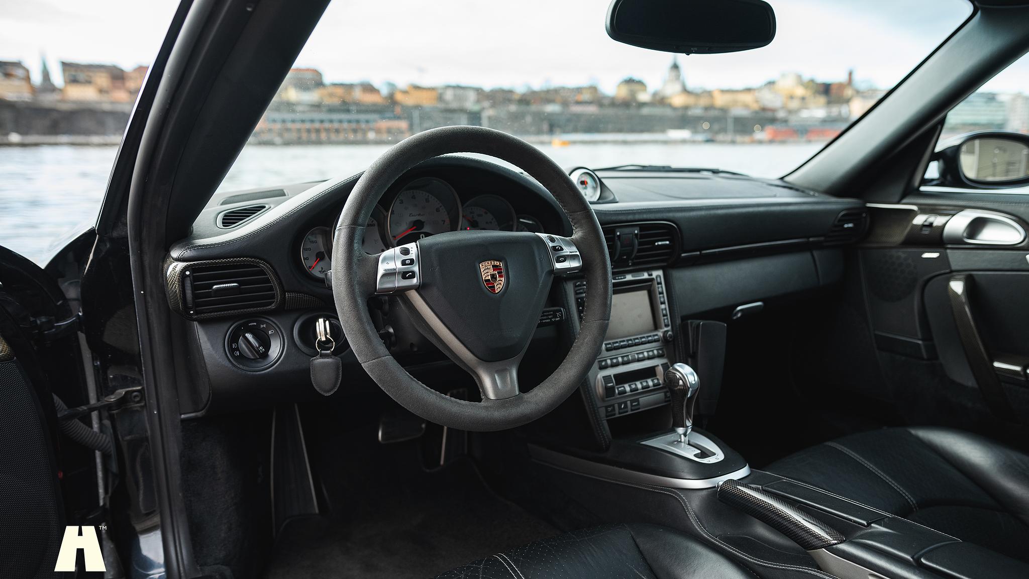 Interiörbild 2007 Porsche 997 Turbo