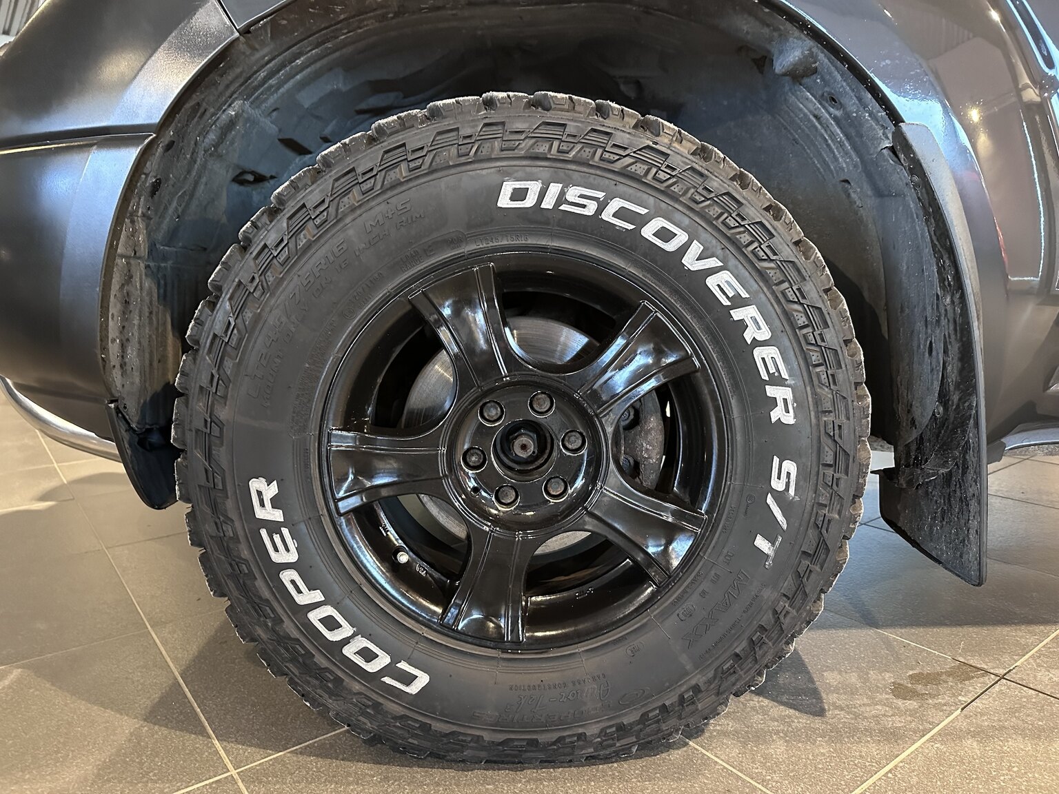 Aussenfoto 2006 Nissan Navara A-traktor (8)