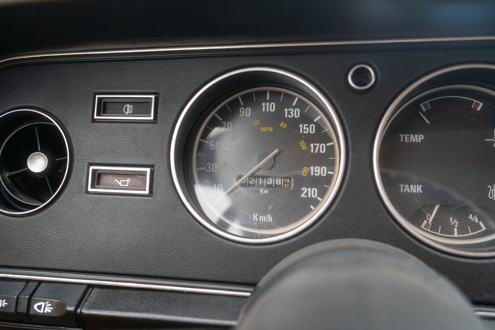 Interiörbild 1975 Ford Capri 1600