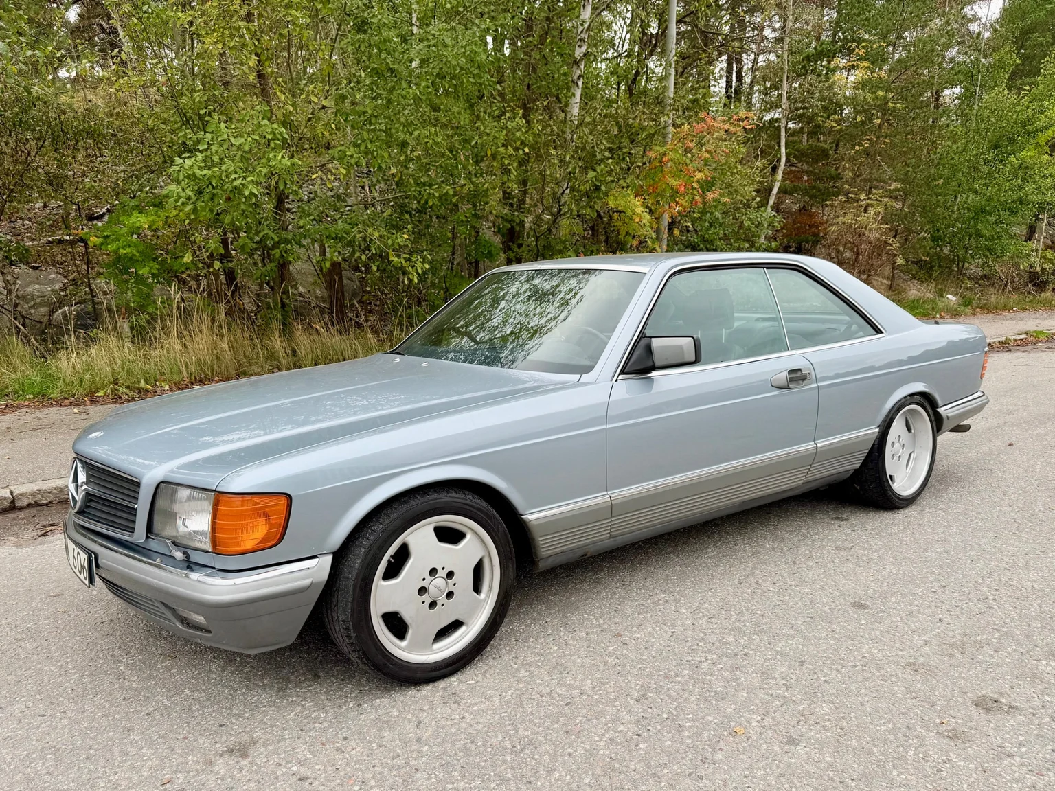 Aussenfoto 1983 Mercedes-Benz 500 SEC (1)
