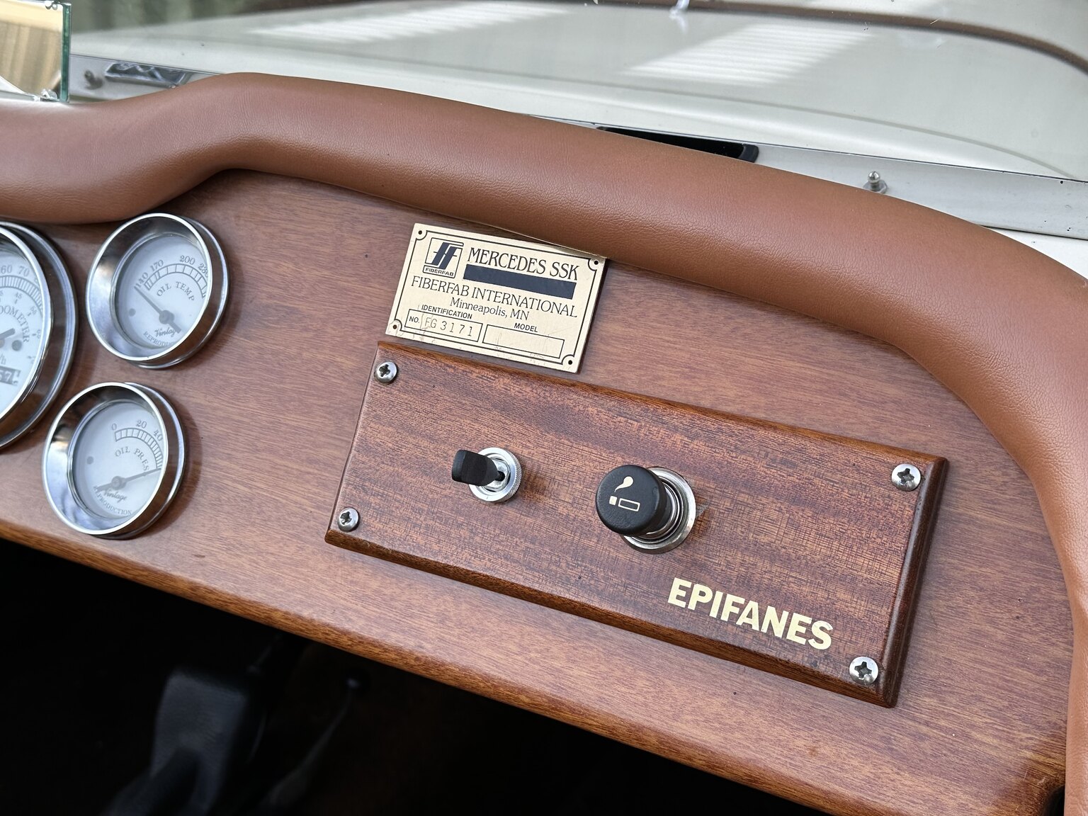 Interior image of 1971 MB Gazelle