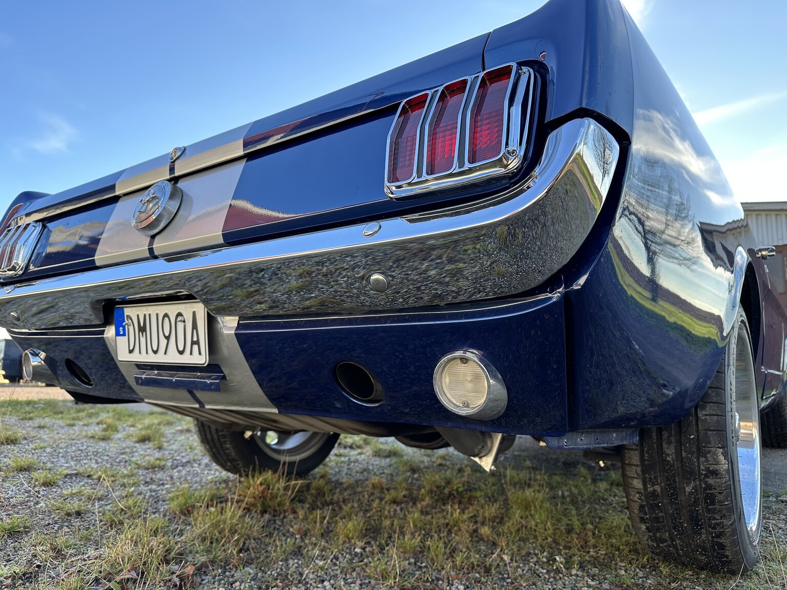 Exterior image of 1965 Ford Mustang Fastback 351W (60)