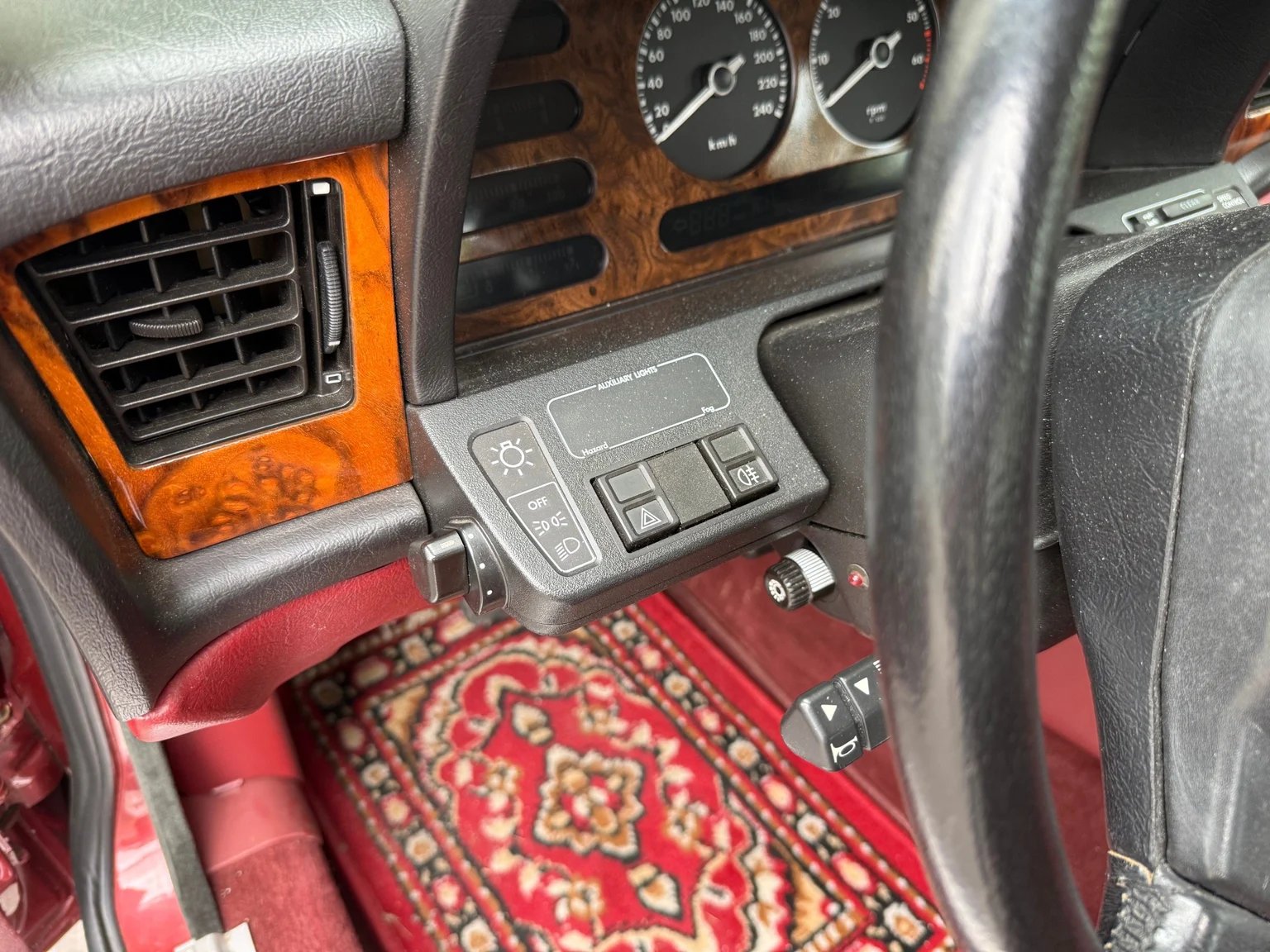 Interiörbild 1988 Daimler Six (10)