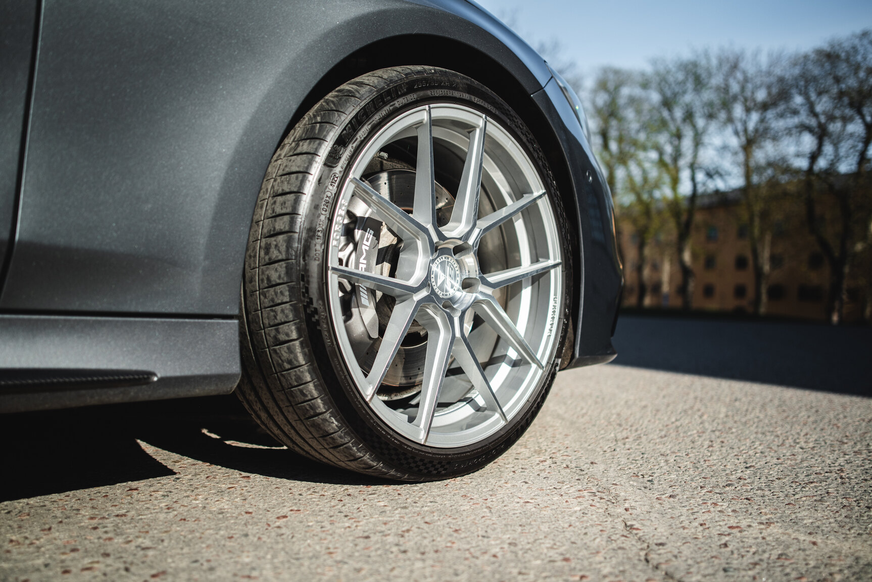 Exterior image of 2016 Mercedes-Benz S63 AMG 4MATIC Coupé