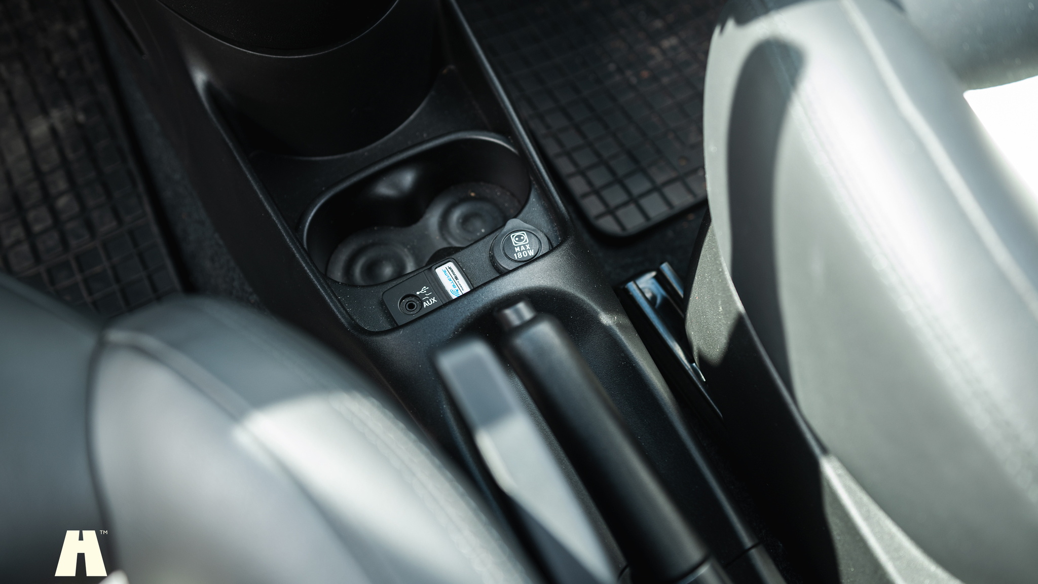 Interior image of 2012 FIAT 500 GUCCI