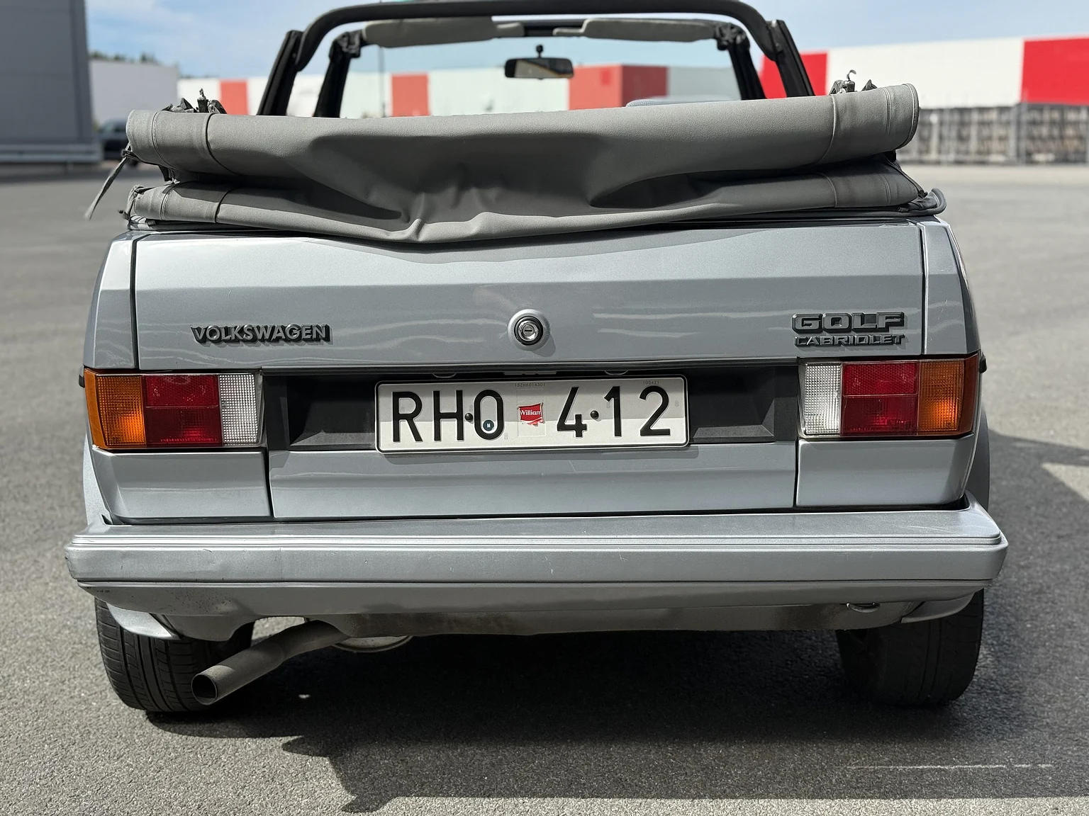 Exterior image of 1987 VW Golf Cabriolet (15)